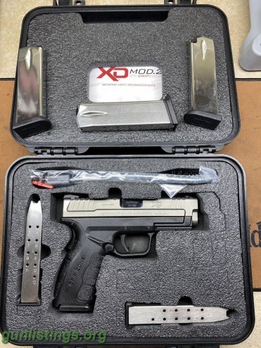 Pistols Lowered Price! XD40 Mod.2 4â€ SS