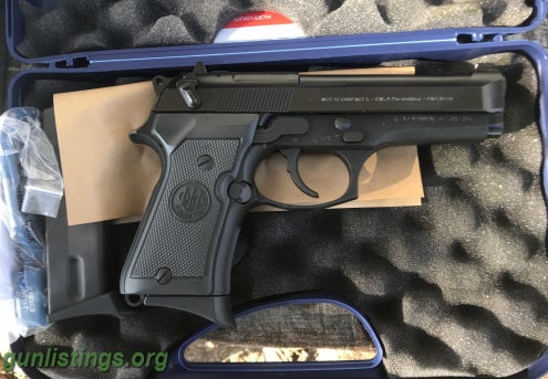 Pistols NIB Beretta 92FS Compact 9mm