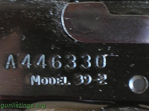 Pistols Smith & Wesson Model 39-2