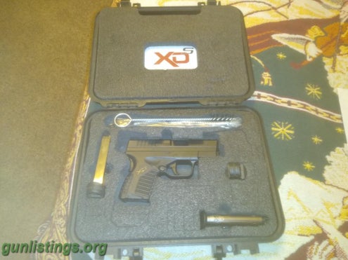 Pistols Springfield 45 XDS 3.3 Compact