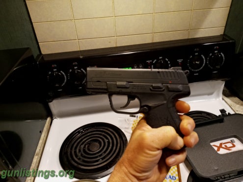 Pistols Springfield Xde45