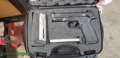 Pistols S&W M&P 22 Pistol + Ammo 850 Rds