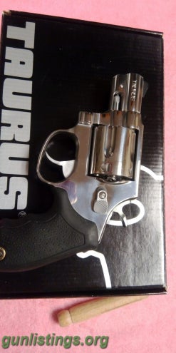 Pistols TAURUS MODEL 445 STAINLESS STEEL - 44 SPL.