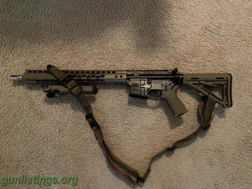 Rifles AR-15 55.6 FDE