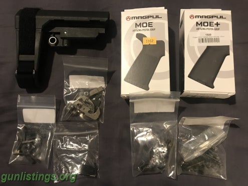 Accessories Many AR Parts And Red Dot