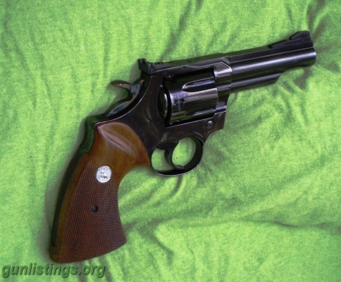 Pistols Colt Trooper MK III, 357 Magnum Revolver