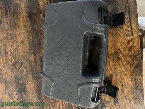 Pistols SIG P365x With IWB Holster