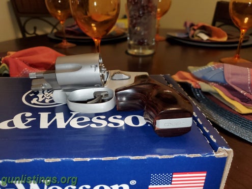 Pistols Smith & Wesson .38 Special +P