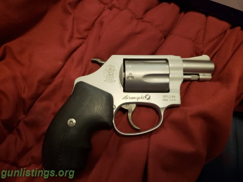 Pistols Smith And Wesson 38 SPL Revolver Model 637 & Ammo