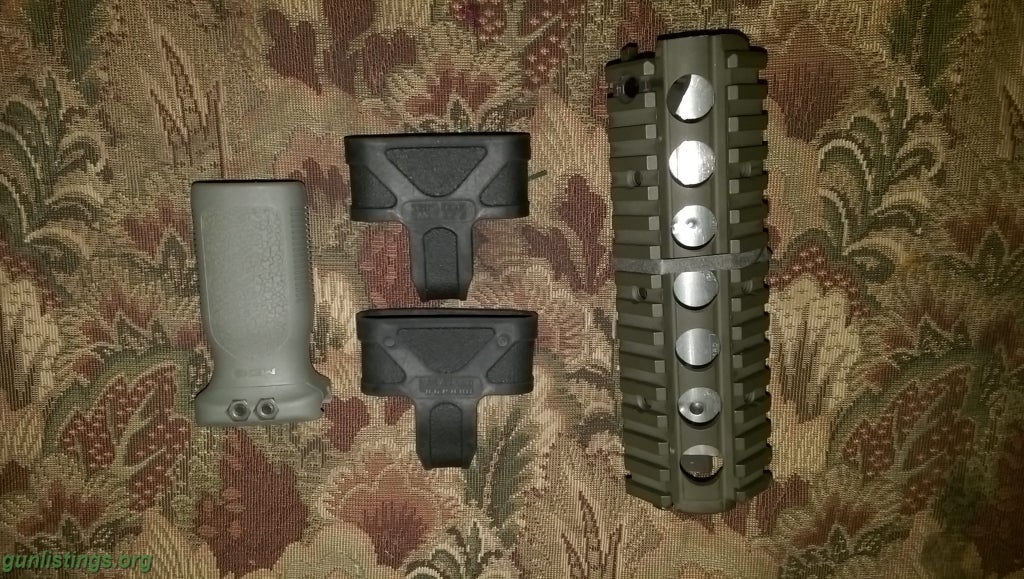 Knights Armament Quad Rail M4