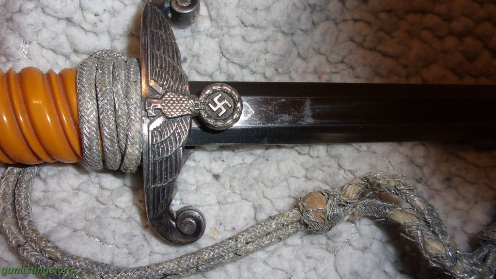 Accessories WWII GERMAN DAGGER