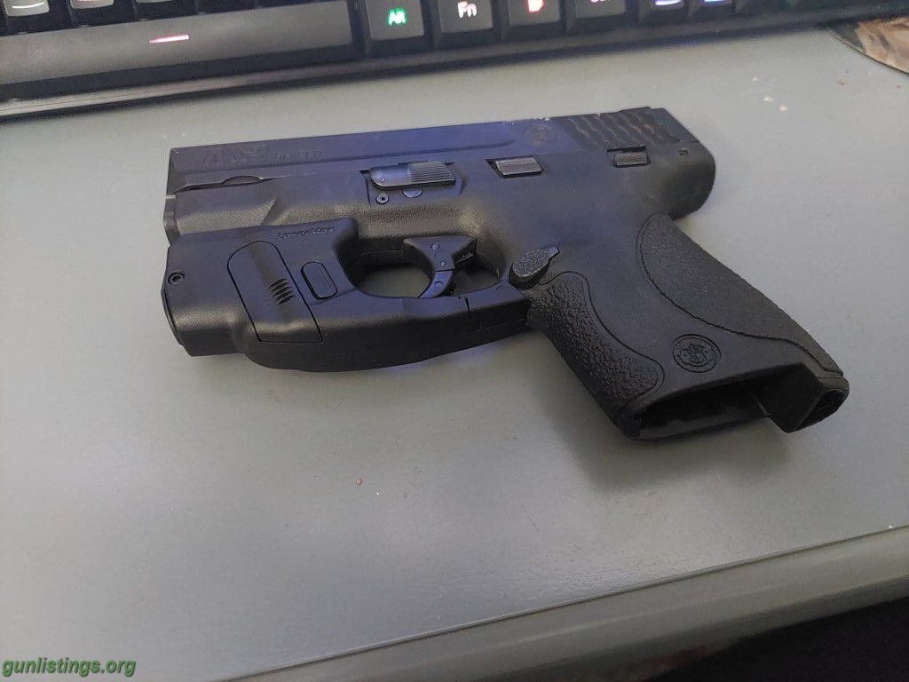 Pistols 9mm Shield With Lazer