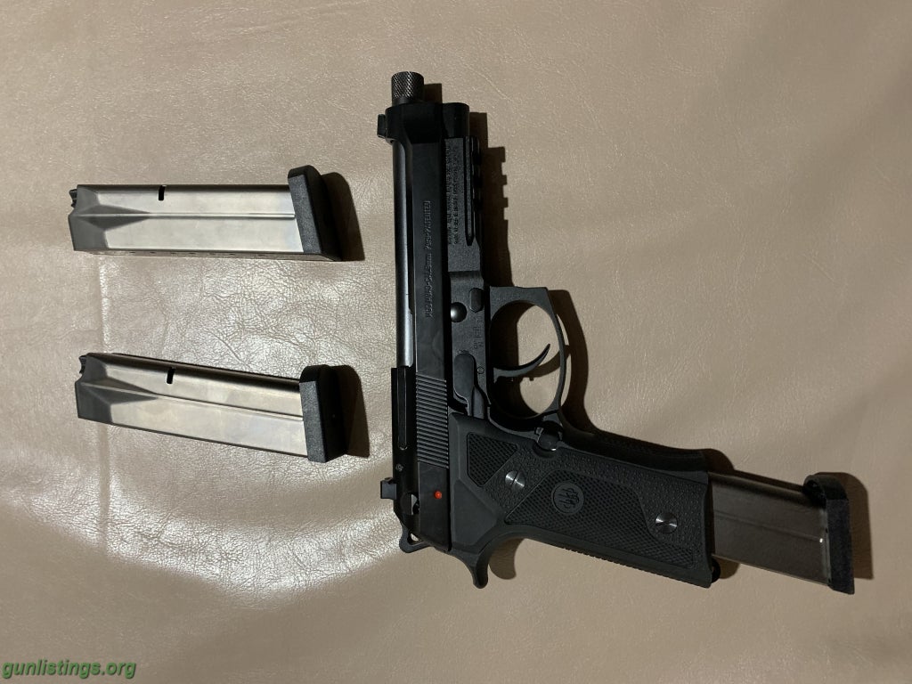 Pistols Beretta M9A3
