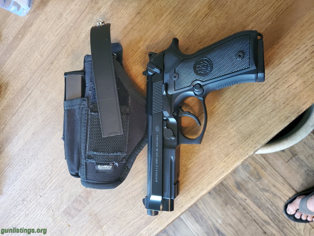 Pistols Berreta M9-A1