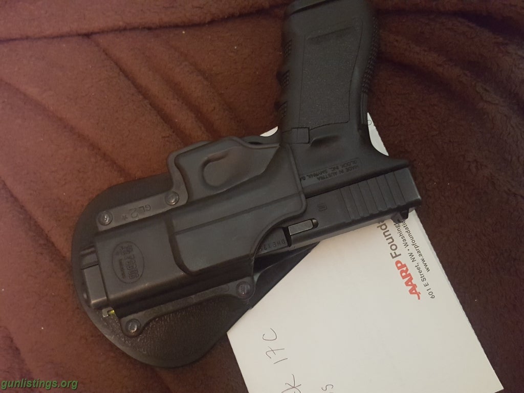 Gunlistings pistols glock 17c and folbus holster