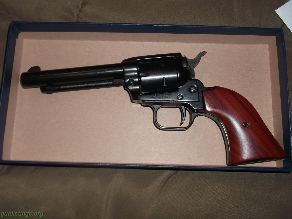 Pistols Heritage 22lr Revolver
