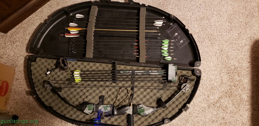 Pistols PSE Compound Bow