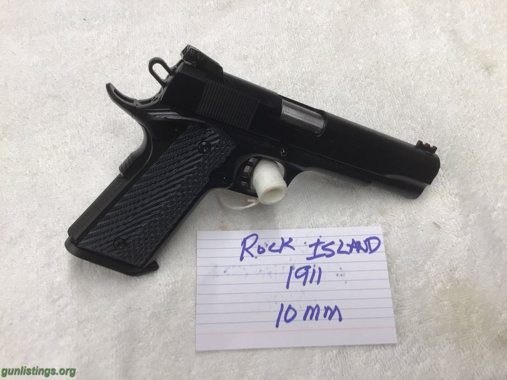 Pistols Rock Island 1911. 10mm