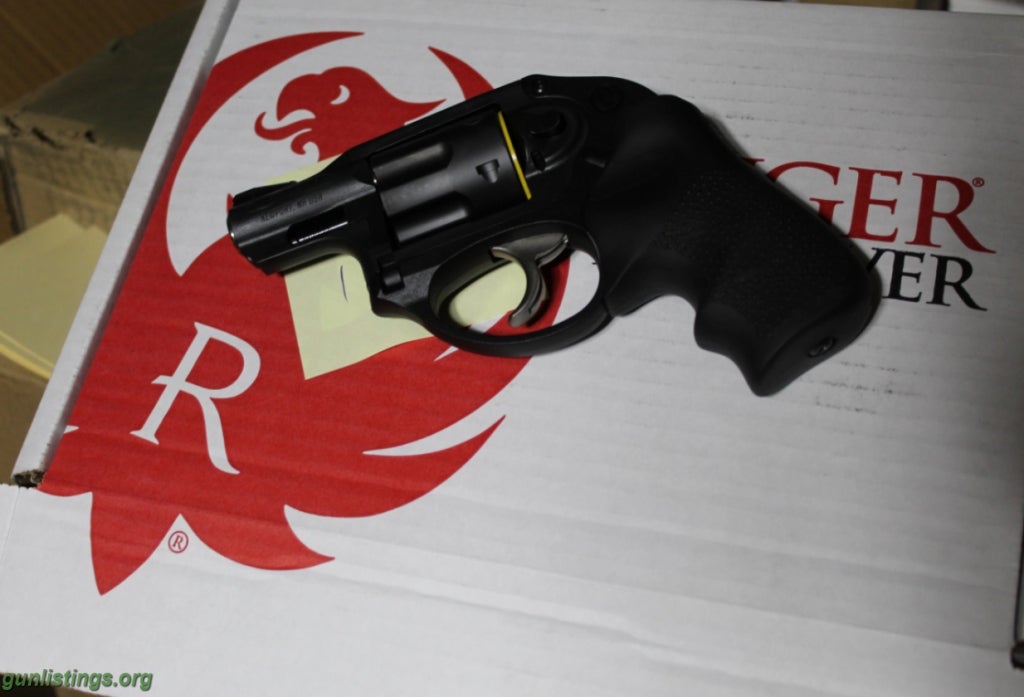 Pistols RUGER LCR IN 327 FEDERAL/ 32 H&R MAG