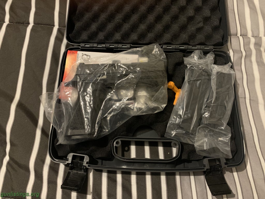 Pistols Sig 320 Xcarry With Extras