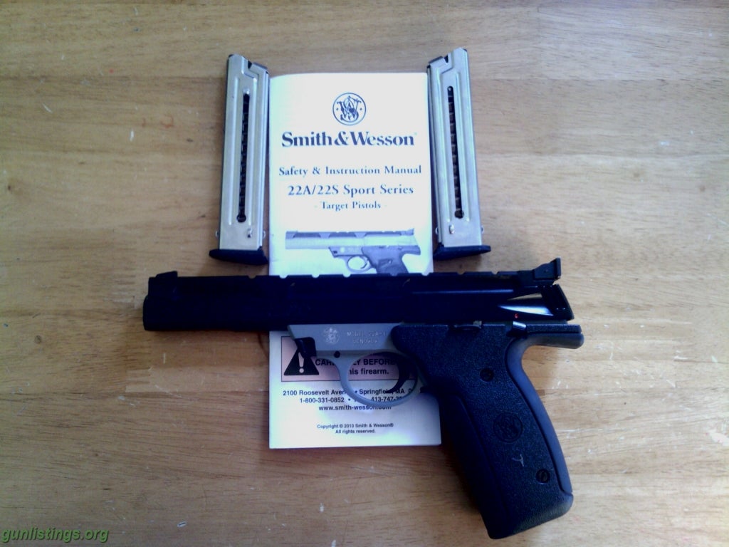 Pistols Smith & Wesson 22 Target Pistol
