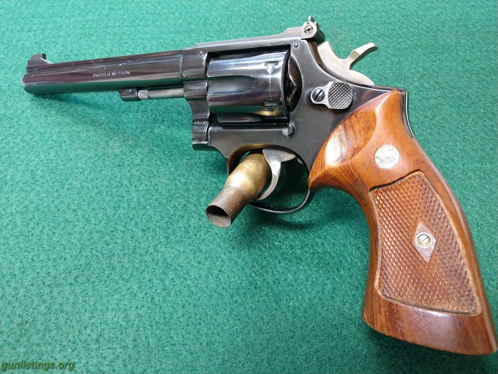 Pistols Smith & Wesson K22
