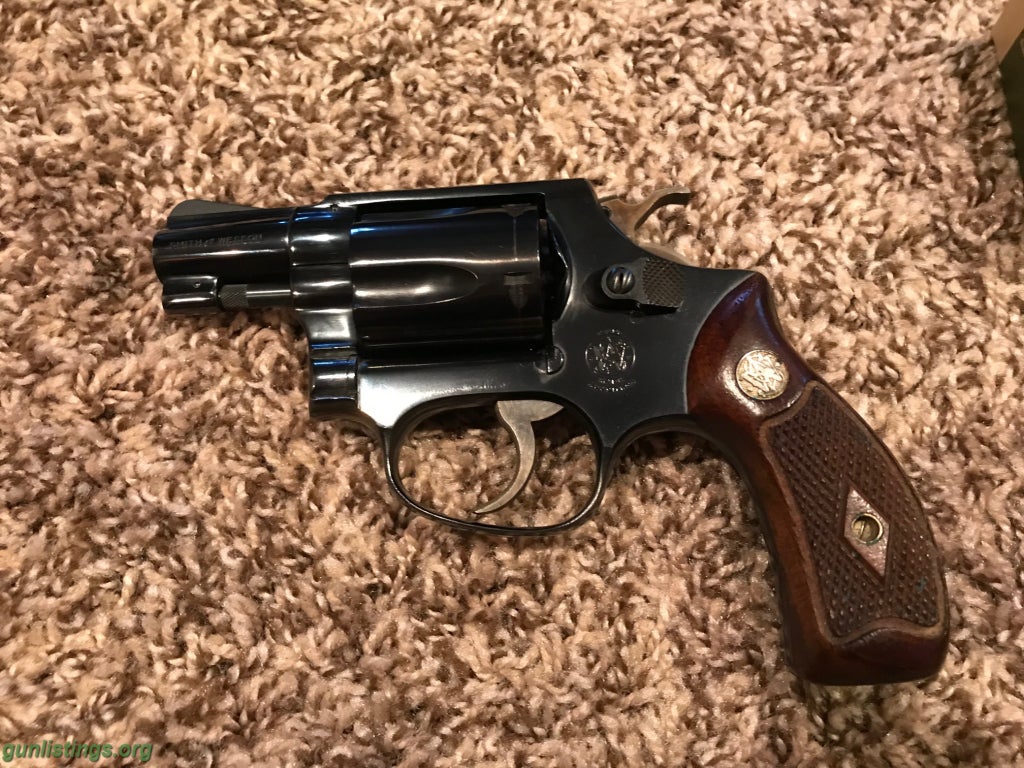 Pistols Smith And Wesson Model 36 No-Dash