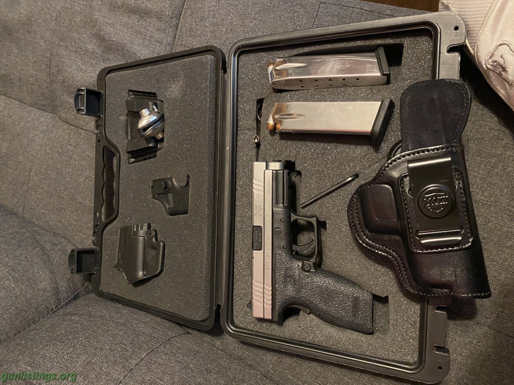 Pistols Springfield Xd-40 With Kit