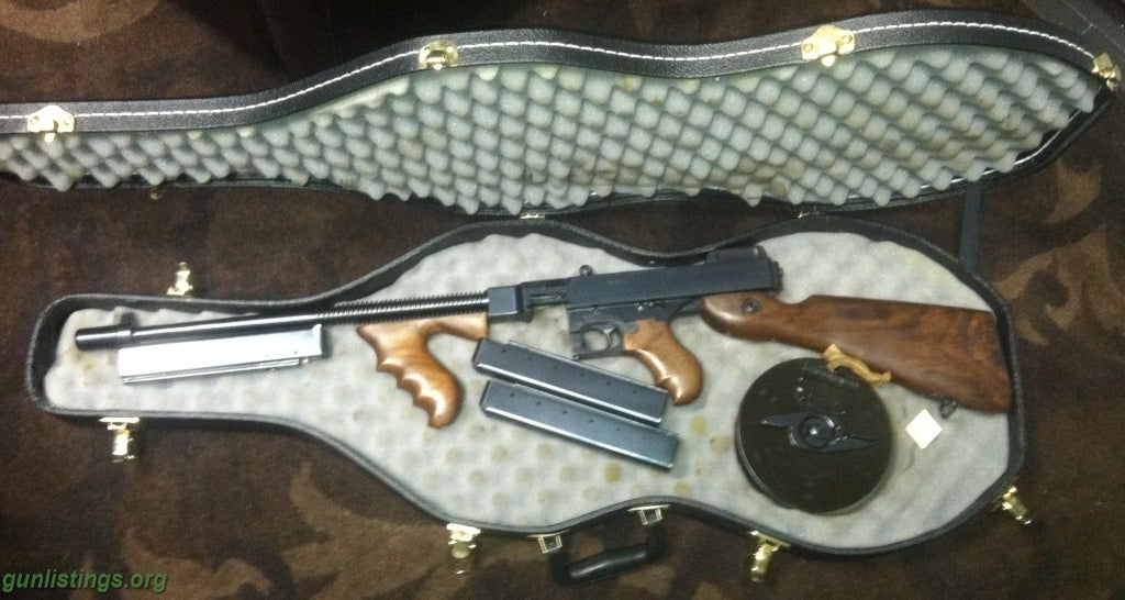 Gunlistings.org - Rifles 1927 A1 Tommy Gun W/3 Mags & Drum & Violin Case