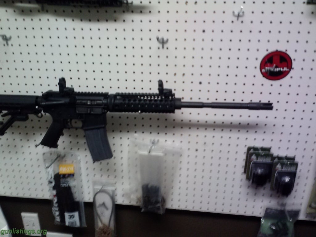 Gunlistings.org - Rifles Brand New Spikes AR 15