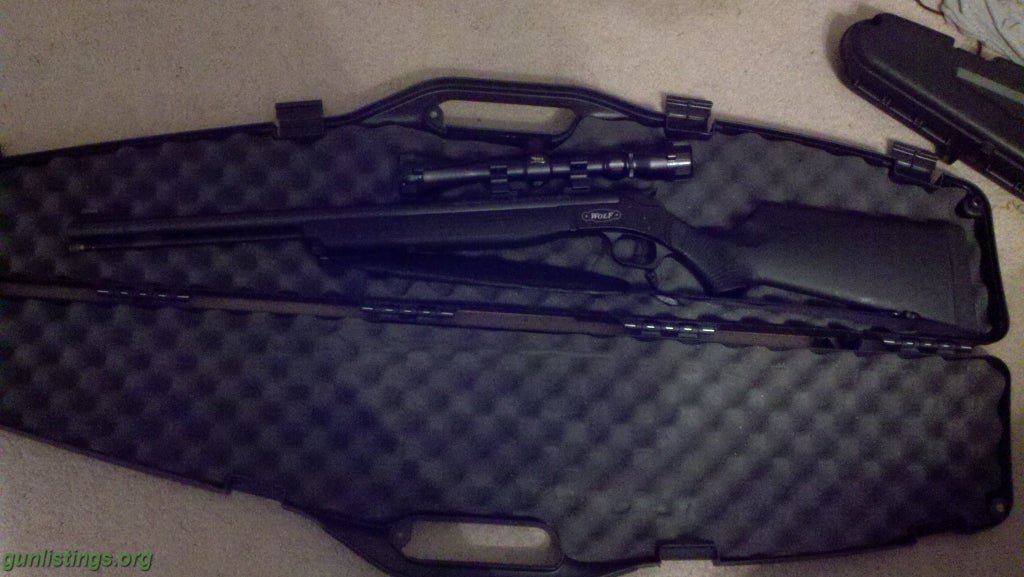 Rifles CVA Wolf Muzzleloader Scoped