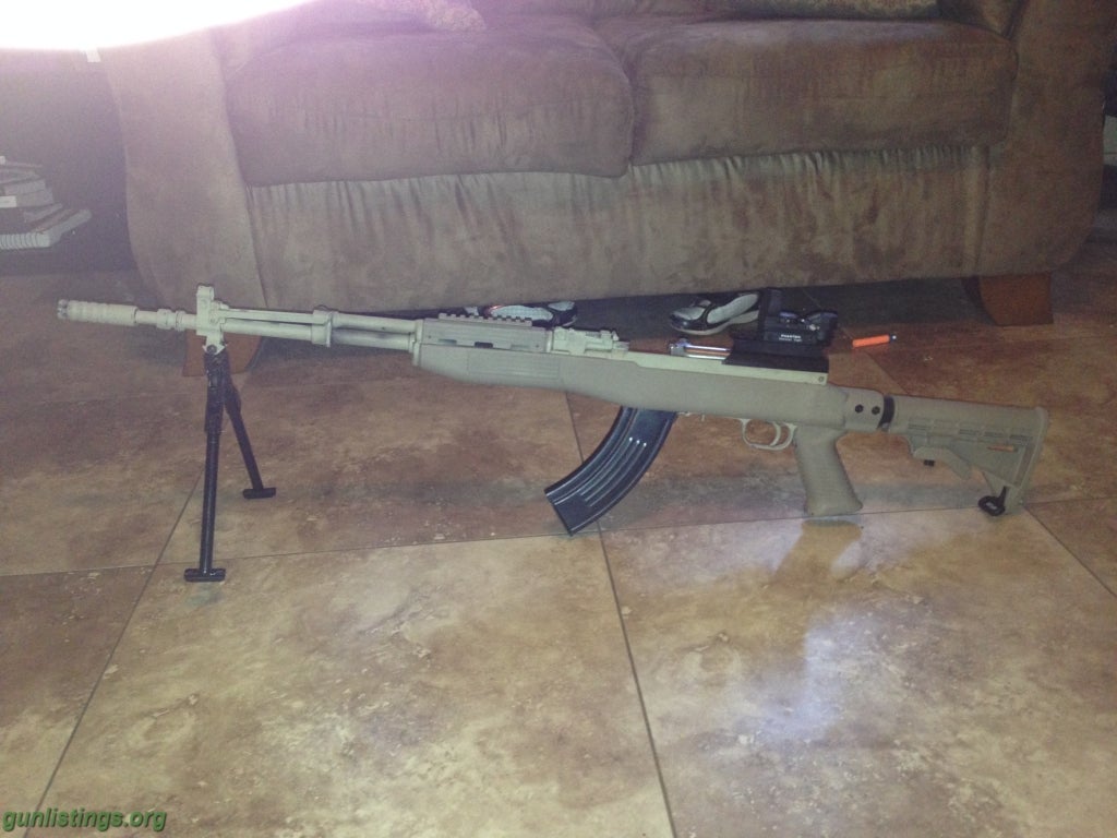 Rifles SKS With Upgraded Stock & Sight