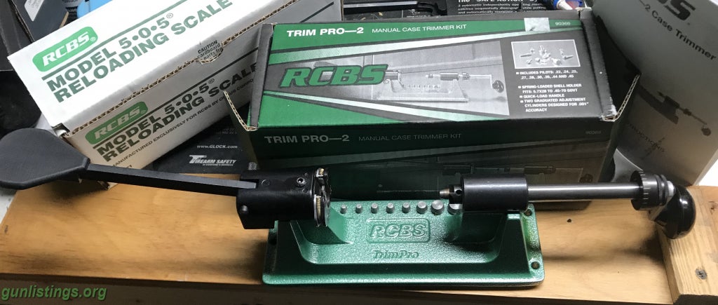 Ammo RCBS Trimmer And Scales Like New!