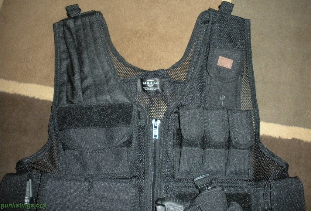 Misc Tactical Vest W/ Holster New