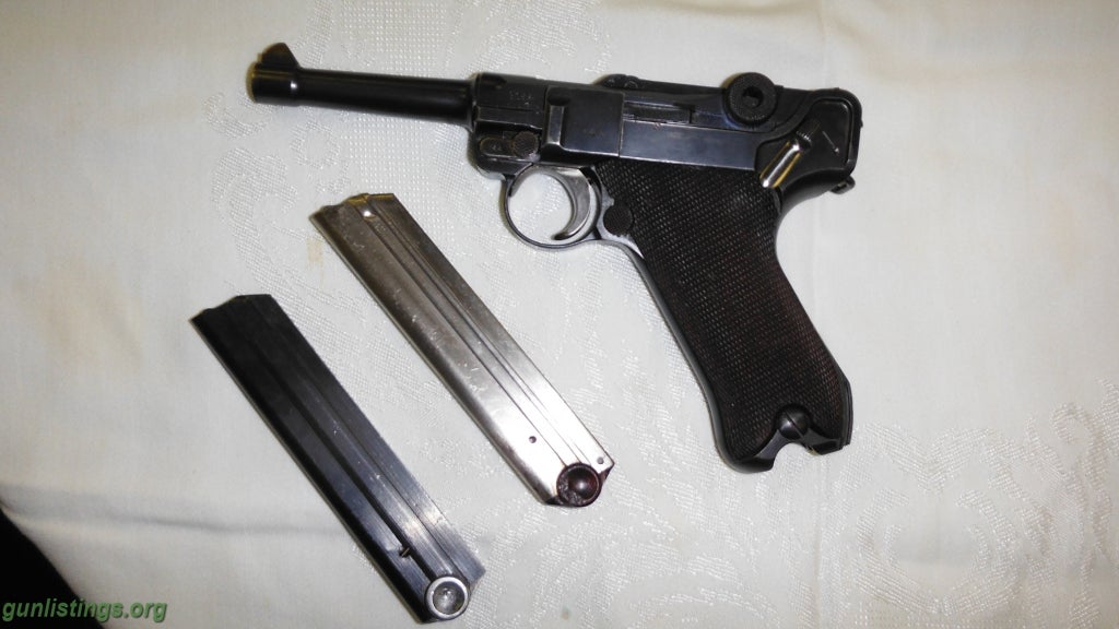 Pistols 1918 German Lugar 9mm Matching Serial # Clip