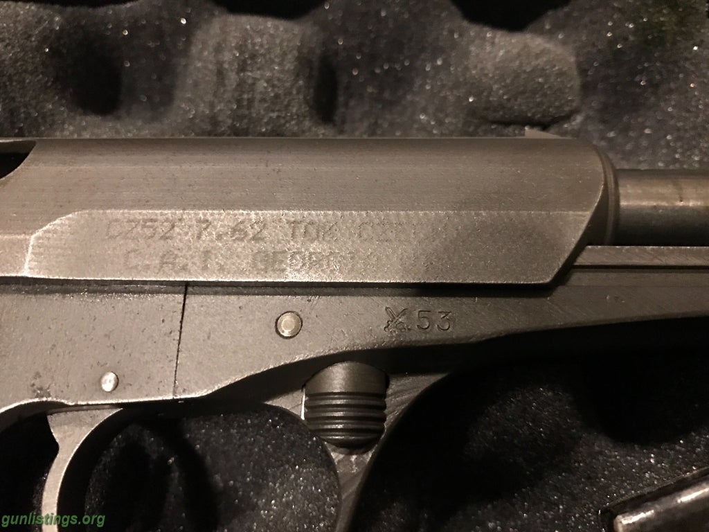 Pistols CZ 52