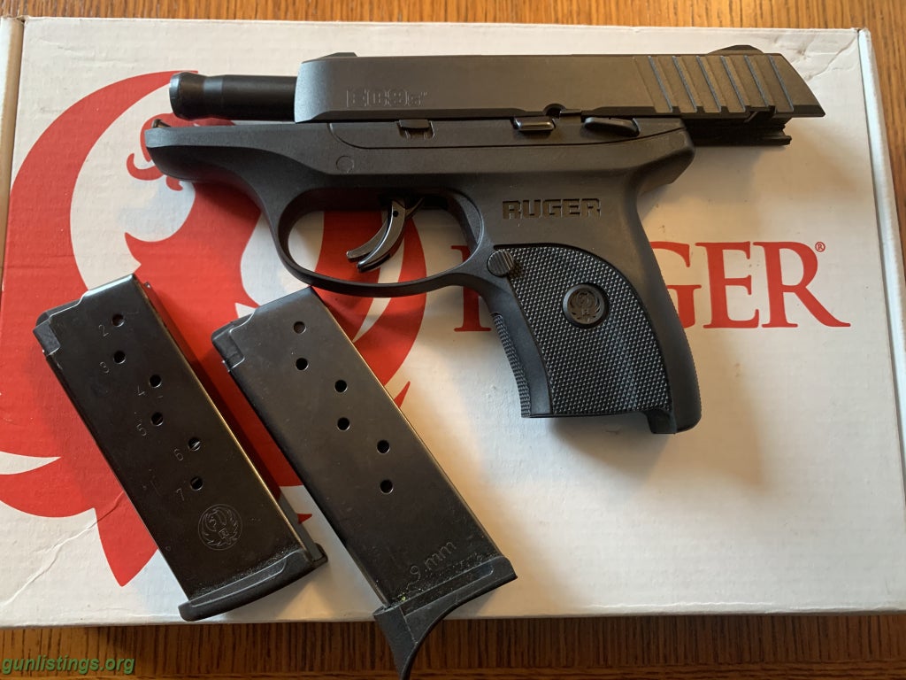 Pistols Ruger EC9S With 2mags