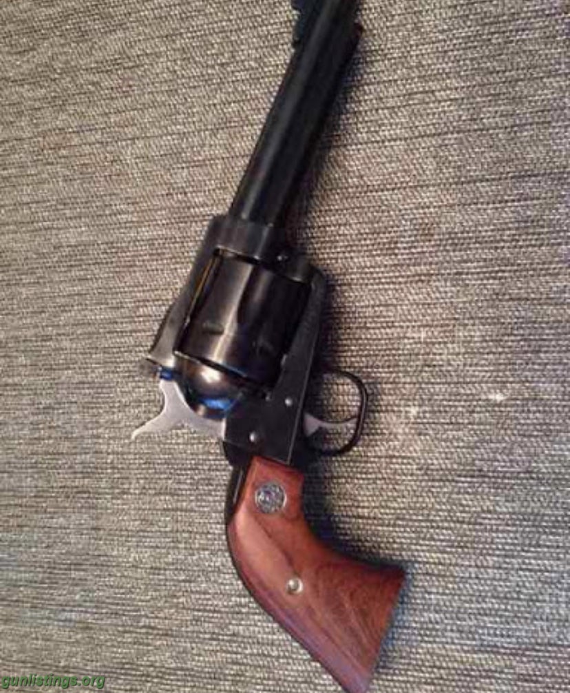 Pistols Ruger New Model Blackhawk
