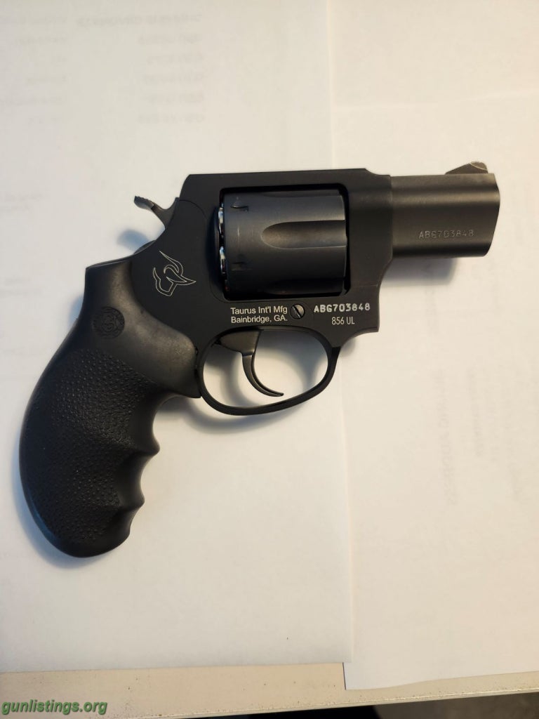 Pistols Taurus 856 UL 6 Shot Revolver