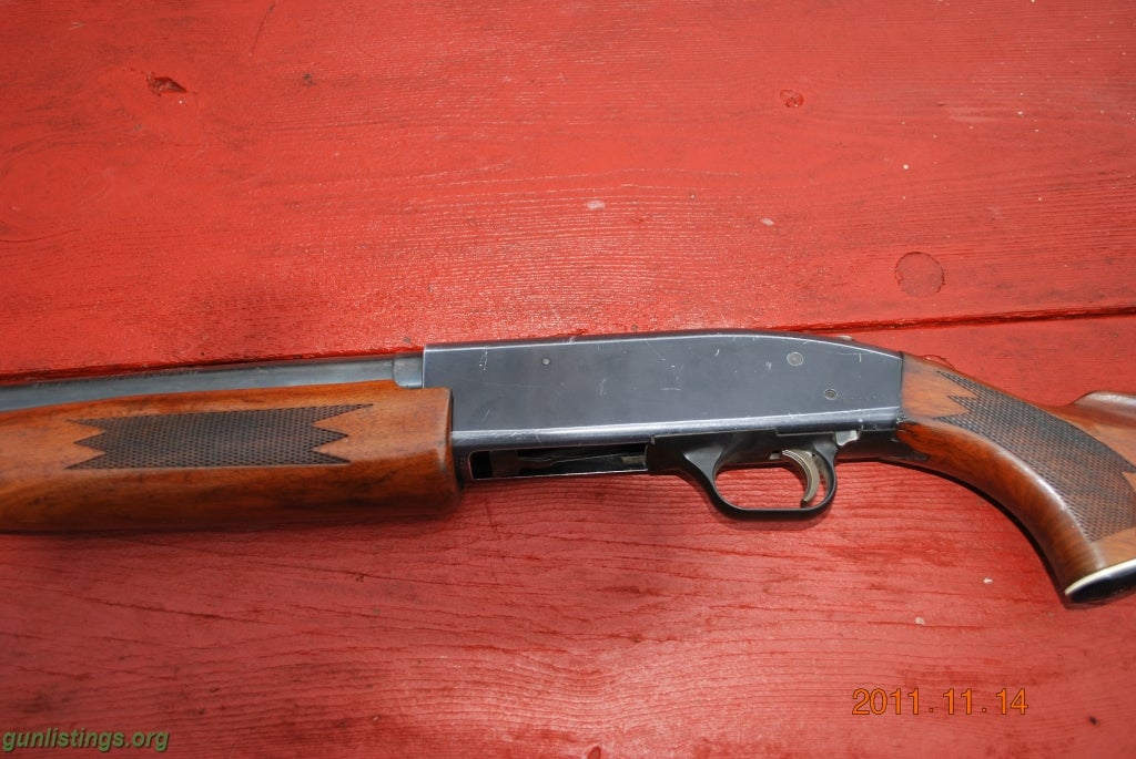 Shotguns MOSSBERG MODEL 500 - 12 GA.