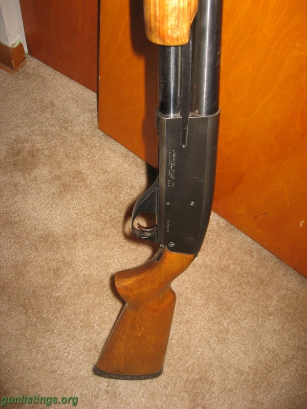 Shotguns Savage Arms Hiawatha Model 567 12 Gauge