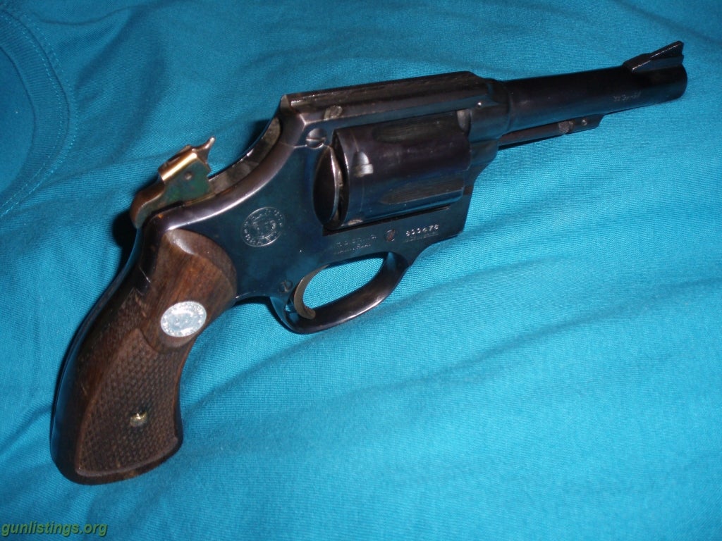 Pistols Taurus 38 Revolver.