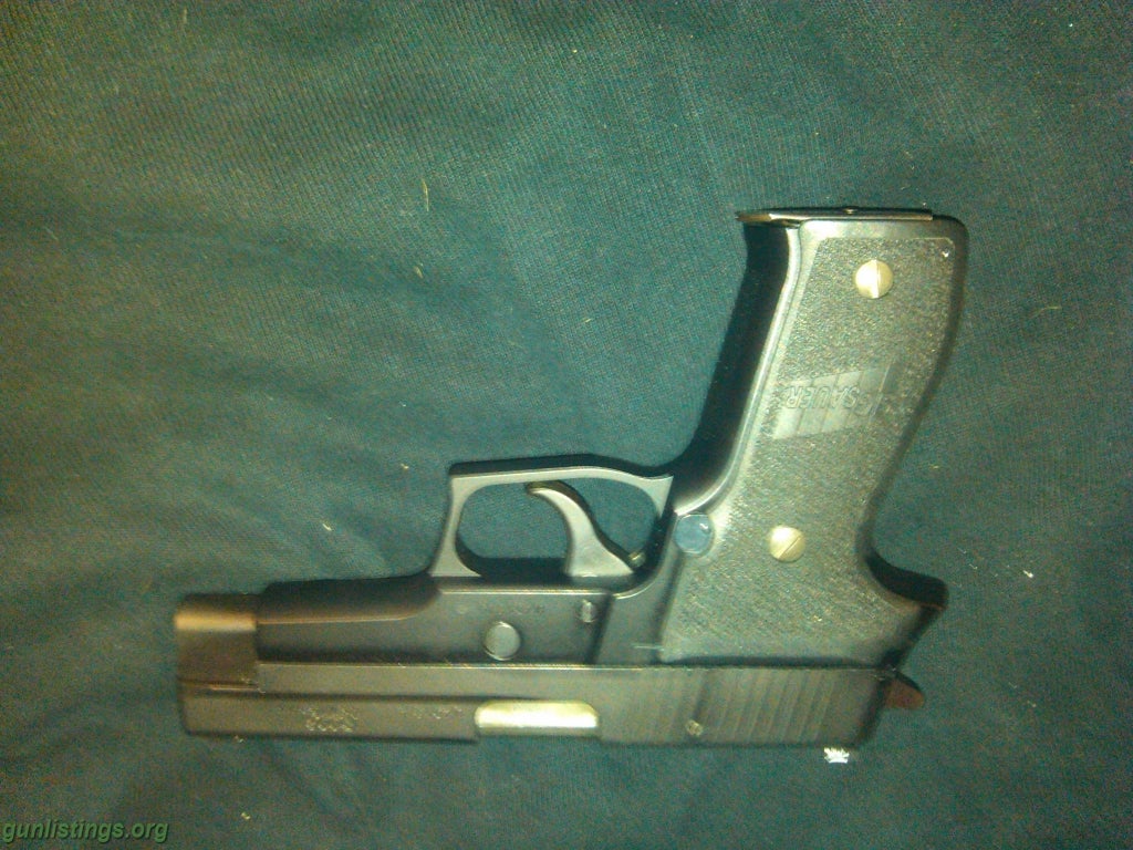 Pistols West German Sig P226