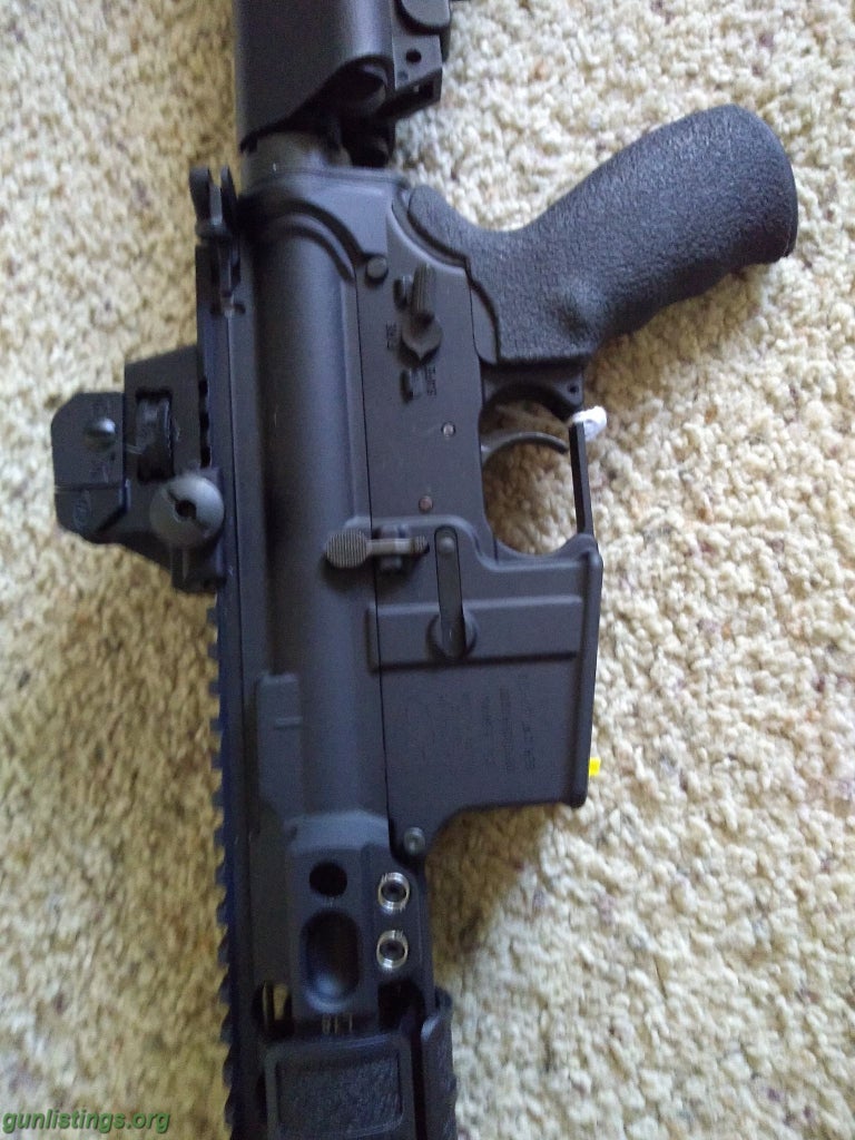 Rifles AR-15 LMT Defender 2000